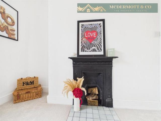 House for rent in Dale, Oldham