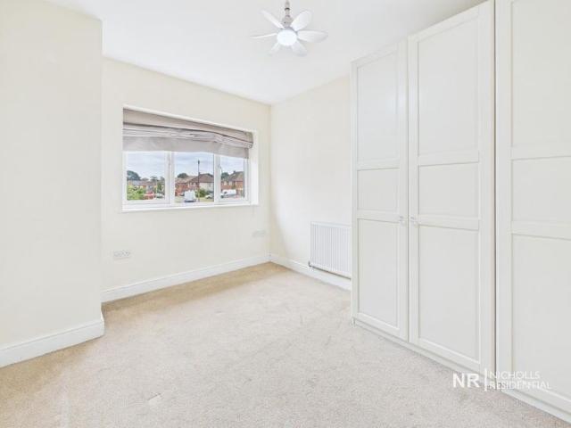 House for rent in Pachesham Park, Surrey