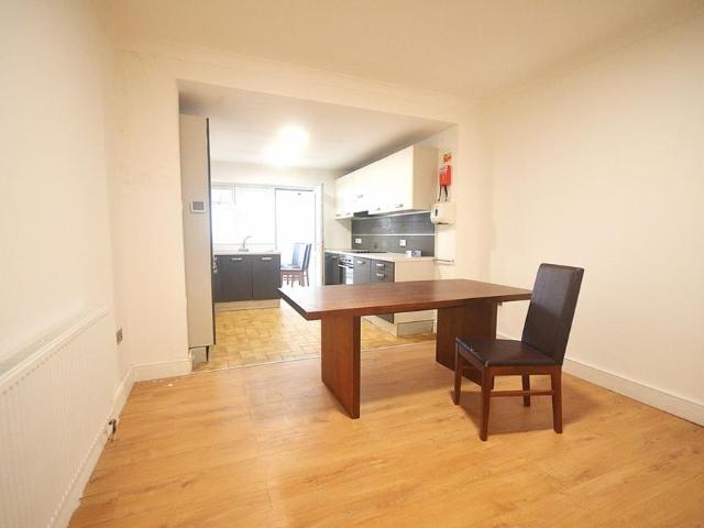 House for rent in London Borough of Redbridge, Greater London
