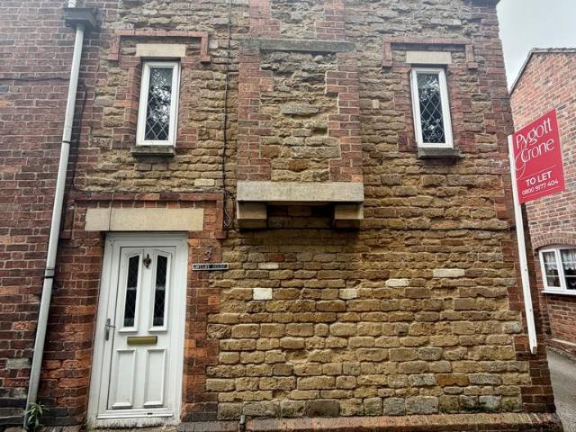 House for rent in Barholm, Lincolnshire