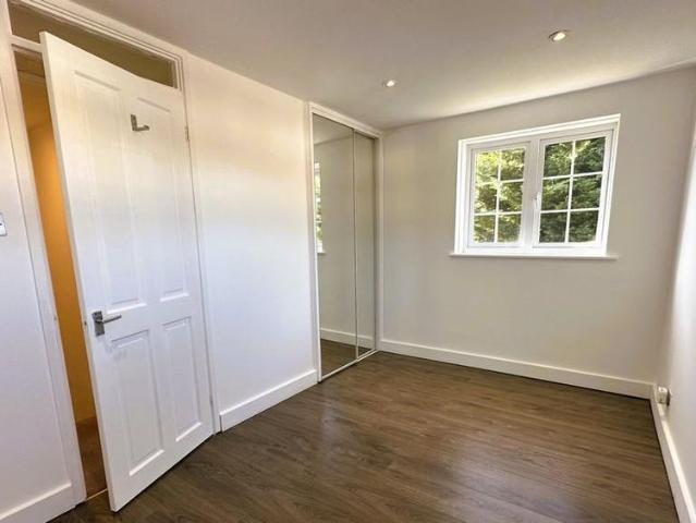 House for rent in Martin's Heron, Winkfield