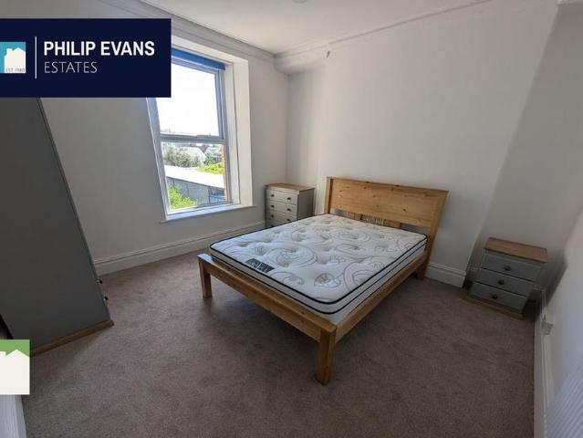 House for rent in Waun Fawr, Wales