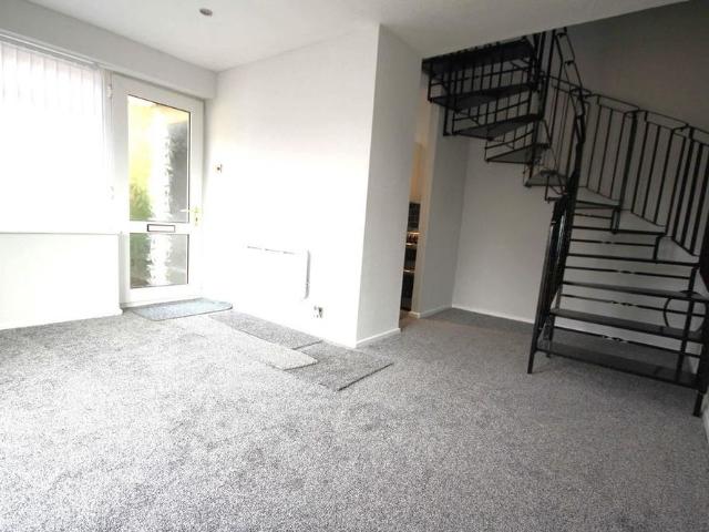 House for rent in The Haulgh, Lee Bank