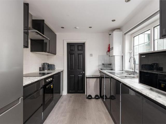 House for rent in Brompton, Gillingham