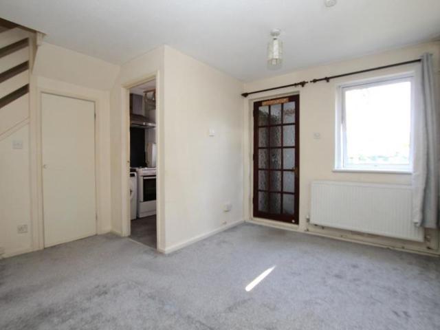 House for rent in Broadfield, Glynde