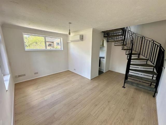 House for rent in Pewsham, Chippenham