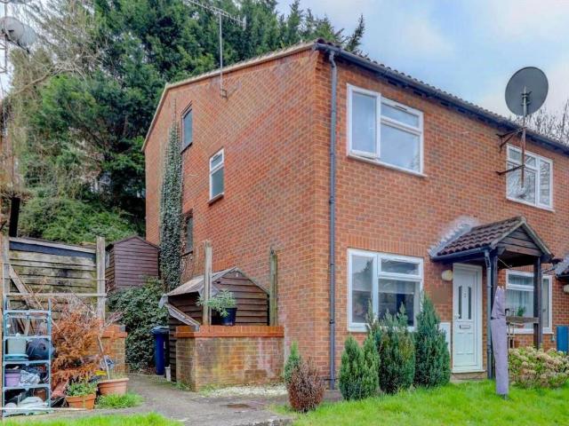 House for rent in Castlefield, Cressex