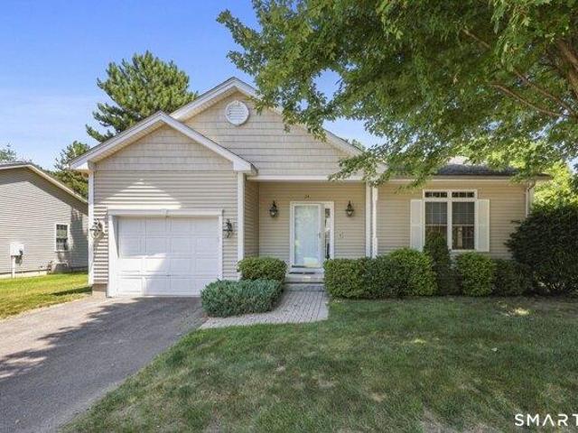 Condo for sale in Hazardville, Enfield