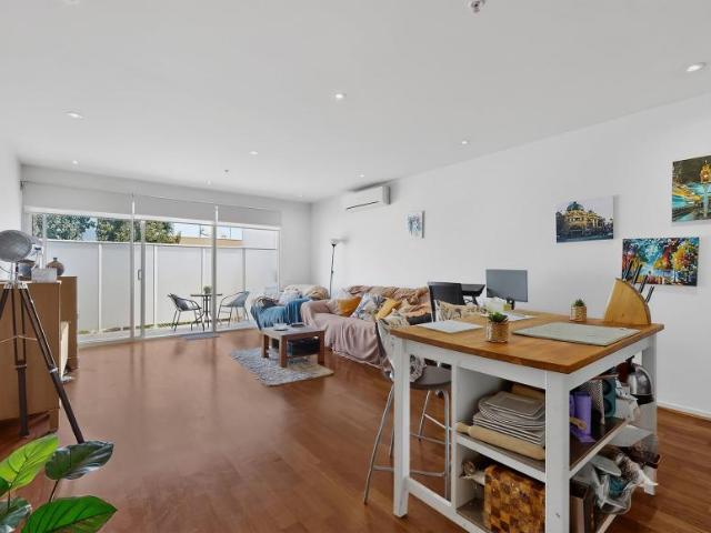 Apartment for sale in Camerons Creek, Victoria