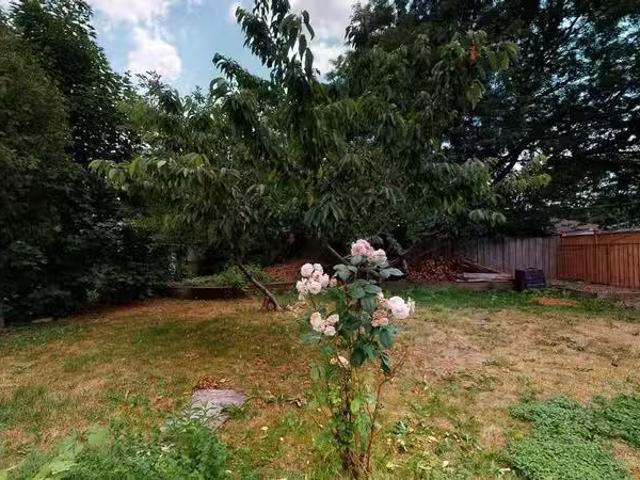 Condo for rent in Woburn, Ontario