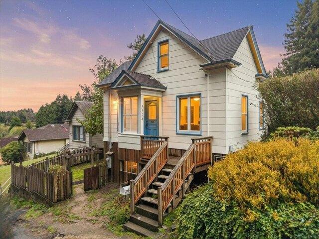 House for sale in Humboldt, California