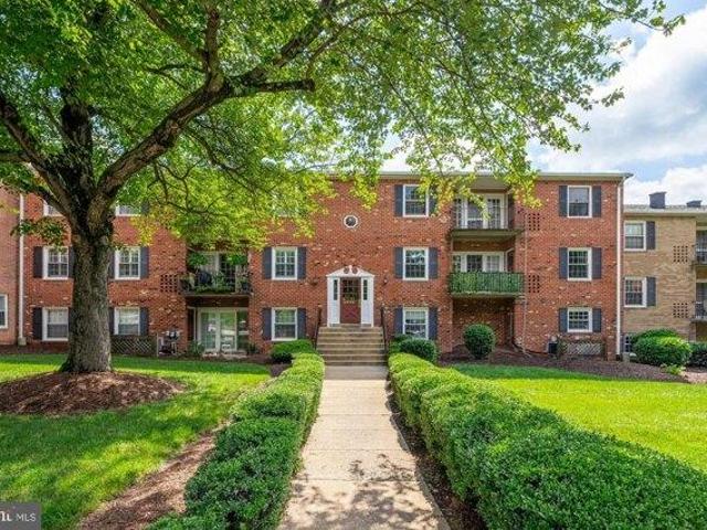 Condo for sale in Fairfax, Virginia