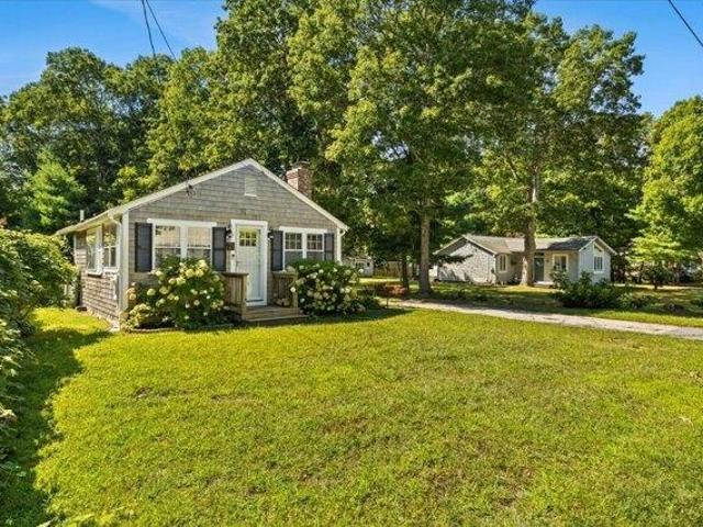 House for sale in East Falmouth, Falmouth