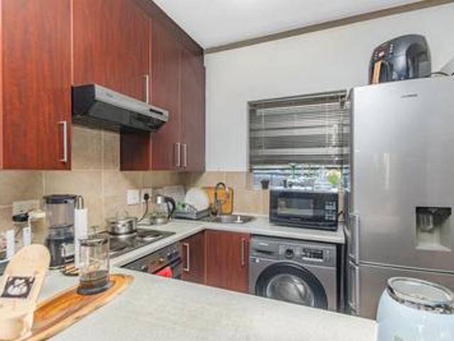 Apartment for sale in Alexandra, Gauteng