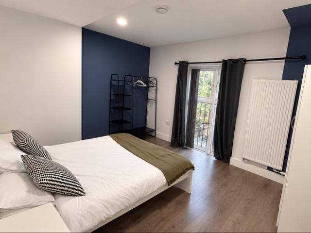 Apartment for rent in Maitland Park, Greater London