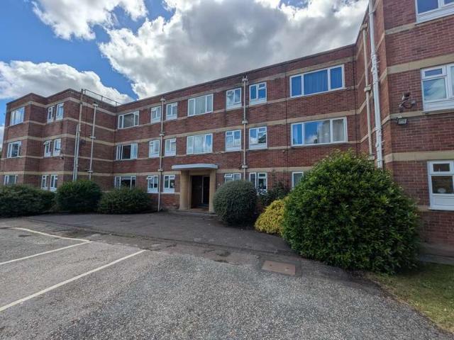 Flat for sale in St Leonards, Watergate