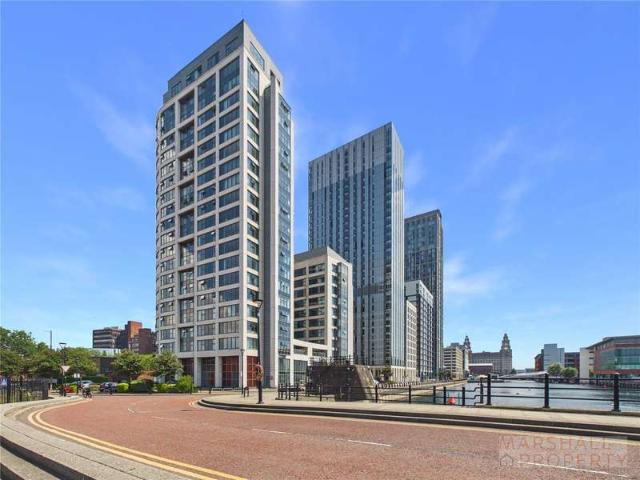 Flat for sale in Calderstones