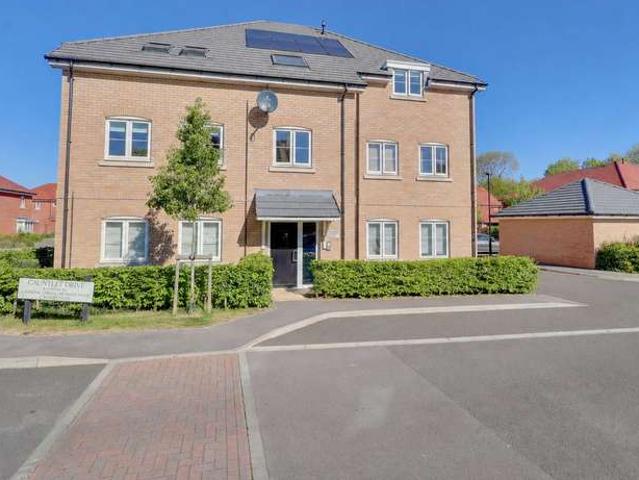 Flat for sale in Butlocks Heath, Helford