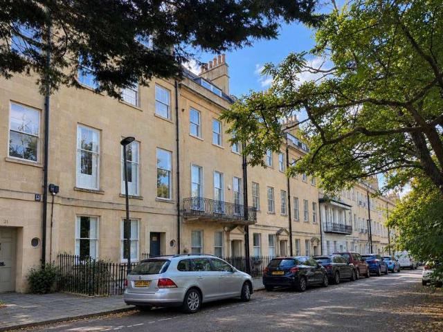 Flat for sale in Larkhall, Bath
