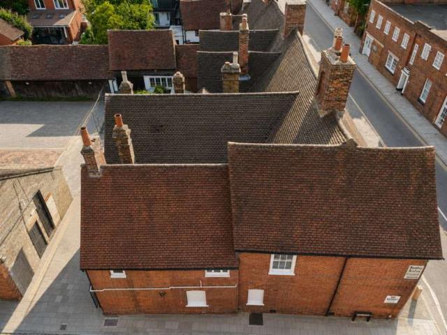 Flat for sale in Jubilee Industrial Centre, King's Walden