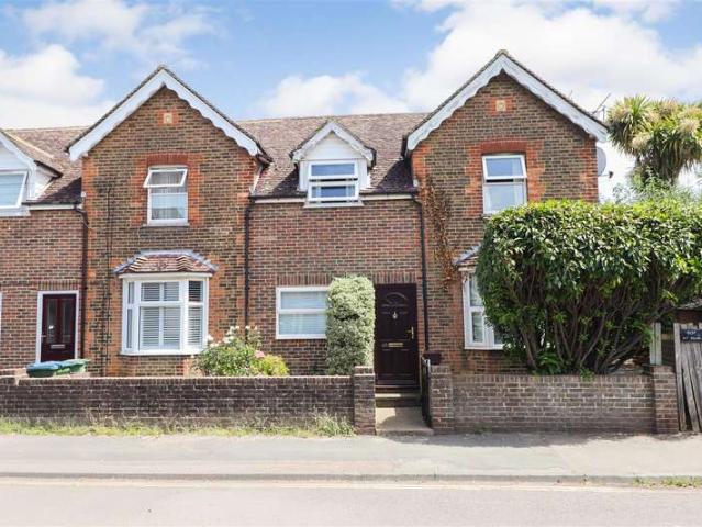 Flat for sale in New Town, Horsham
