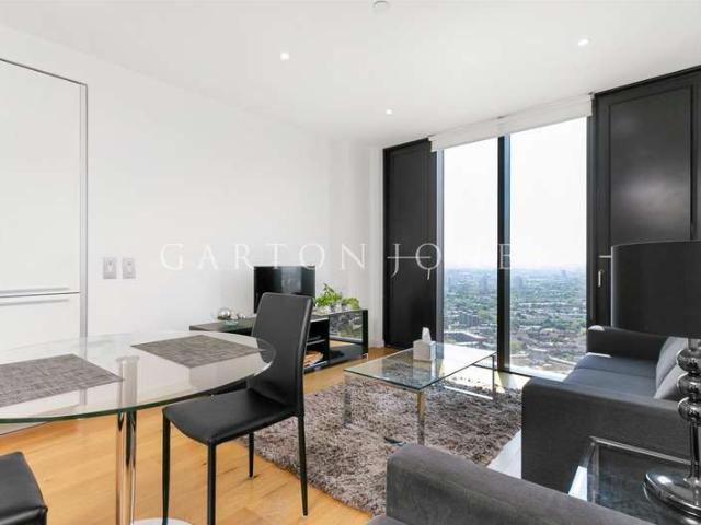 Flat for sale in Elephant and Castle, Greater London