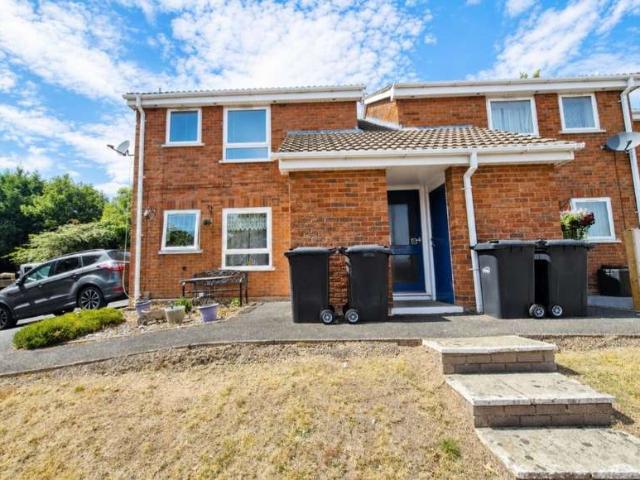 Flat for sale in Brierley Hill, West Midlands