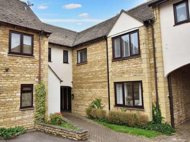 Flat for rent in Baron St Martin, South Kesteven