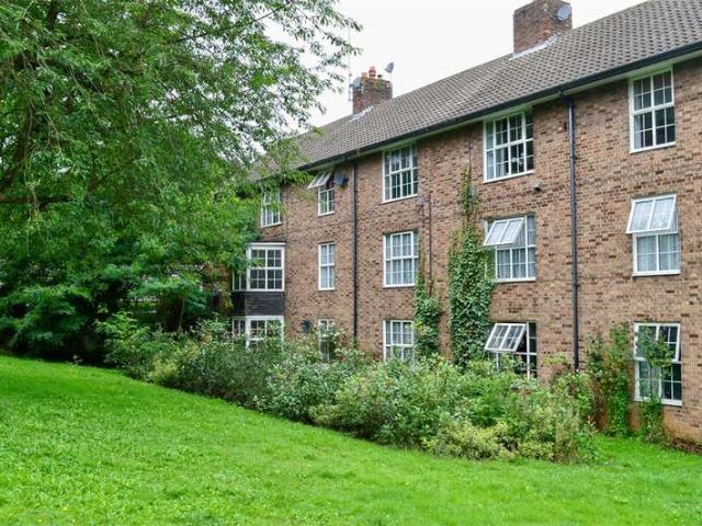 Flat for rent in Fretherne, Hertfordshire