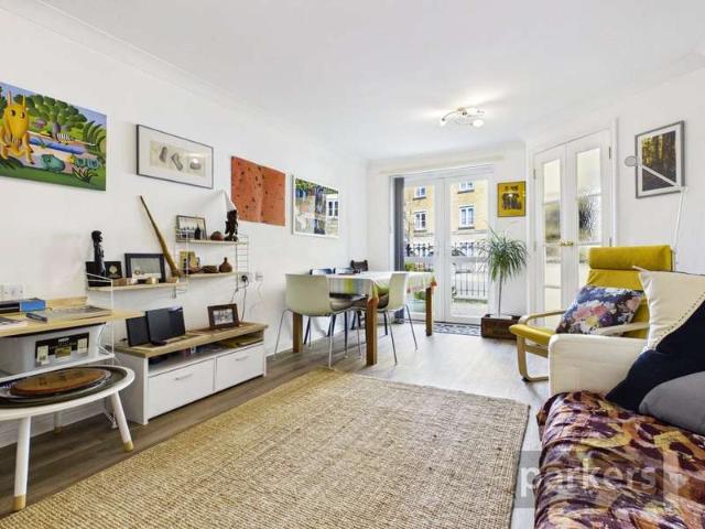 Flat for sale in Black Bourton, Oxfordshire