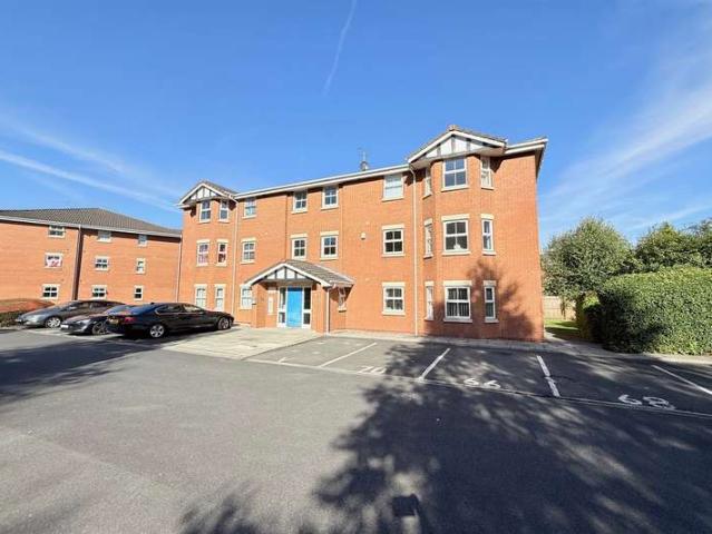Flat for rent in Sankey Bridges, Warrington