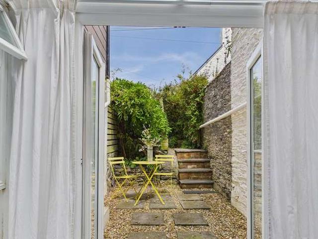 Apartment for sale in Stonehouse, Mount Wise