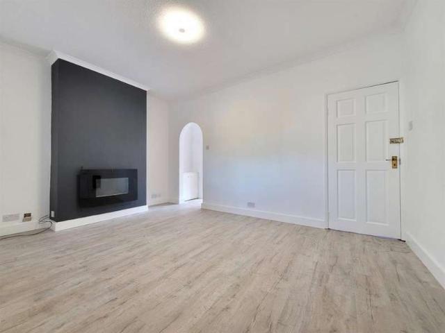 Flat for sale in Reading West, Reading