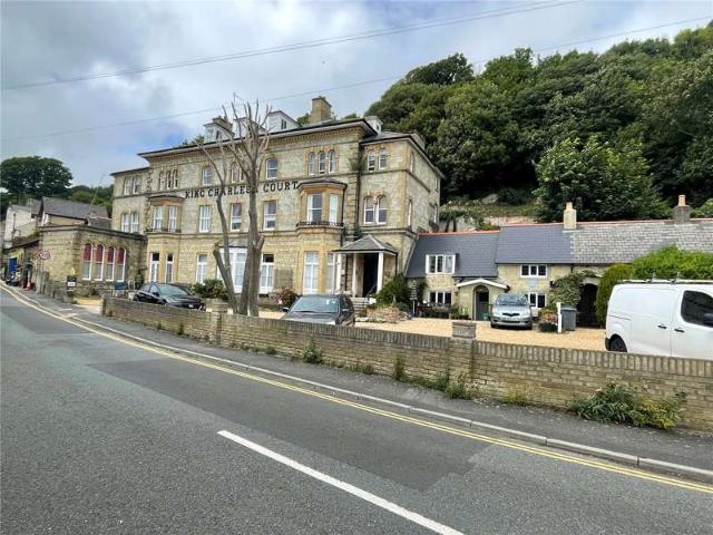Flat for sale in Cowlease, Ventnor