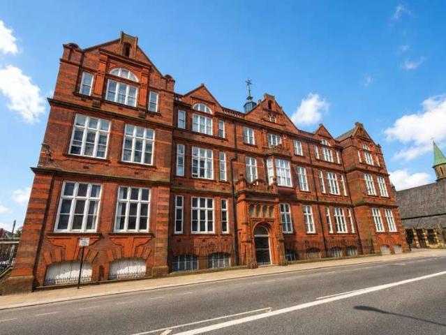 Flat for sale in The Haulgh, Lee Bank