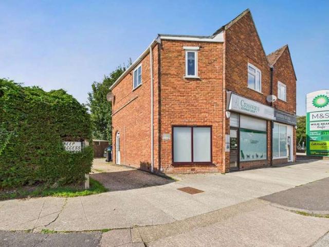 Flat for sale in Worthing, West Sussex