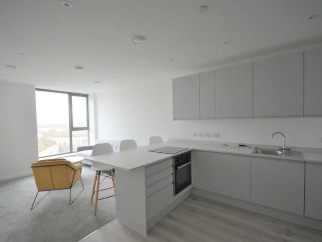 Flat for rent in Wharfside, Trafford Park