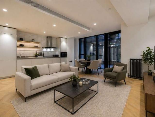 Flat for sale in Nine Elms, Greater London