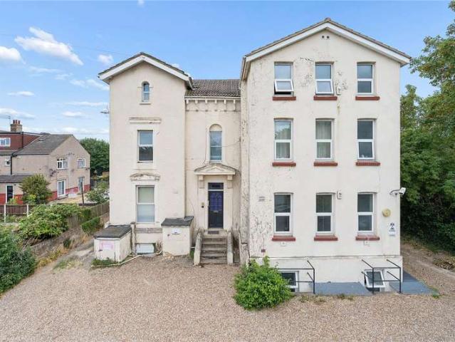 Flat for sale in Swanscombe and Greenhithe, Monks Orchard