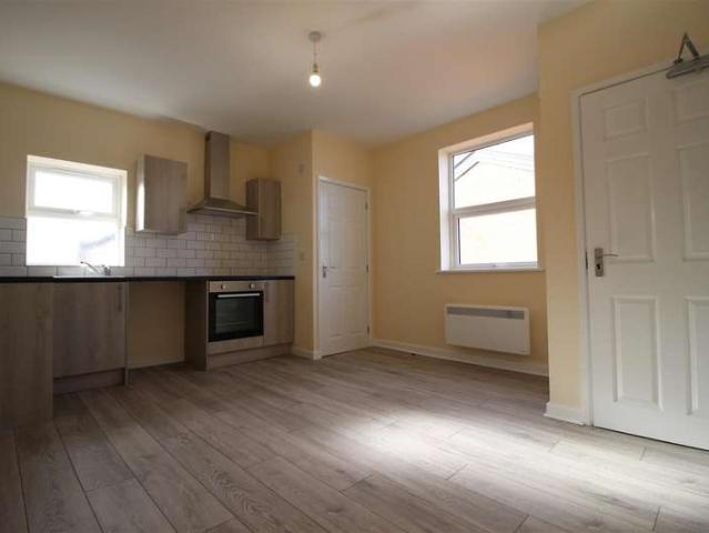 Flat for rent in Green Bank, St Helens