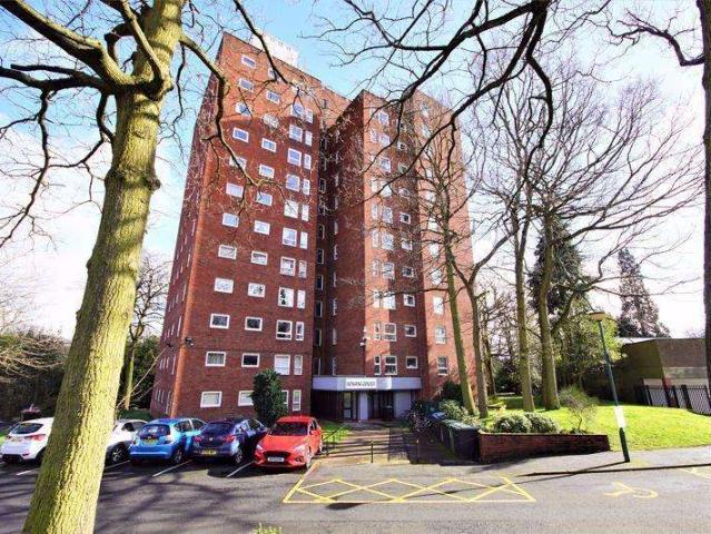 Flat for sale in Wake Green, Birmingham