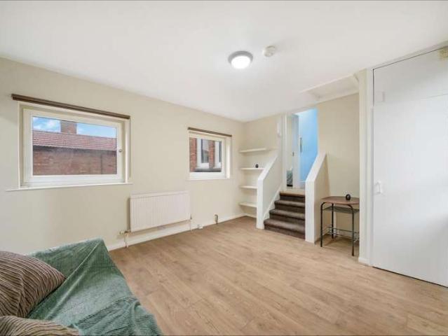 Flat for sale in Hendon Central, The Hyde
