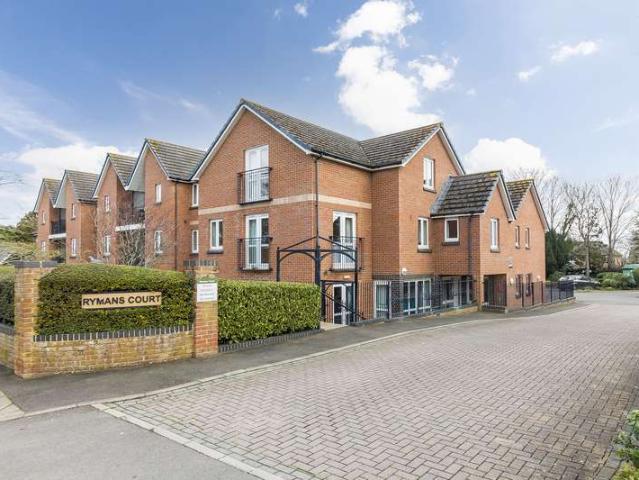 Flat for sale in Ladygrove, Berrick Salome