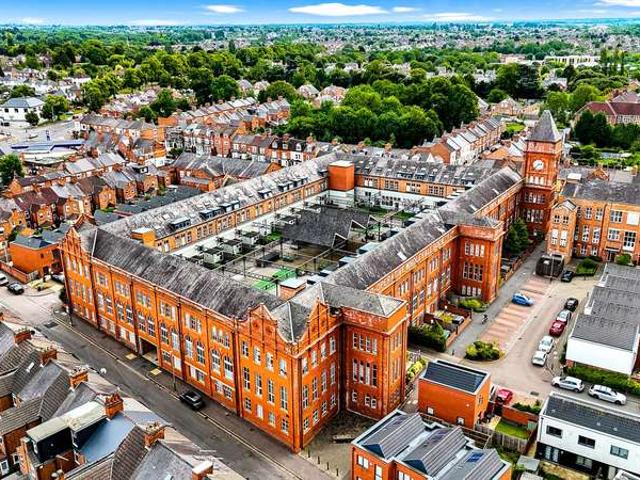 Flat for sale in Old Wharf, City Of Leicester