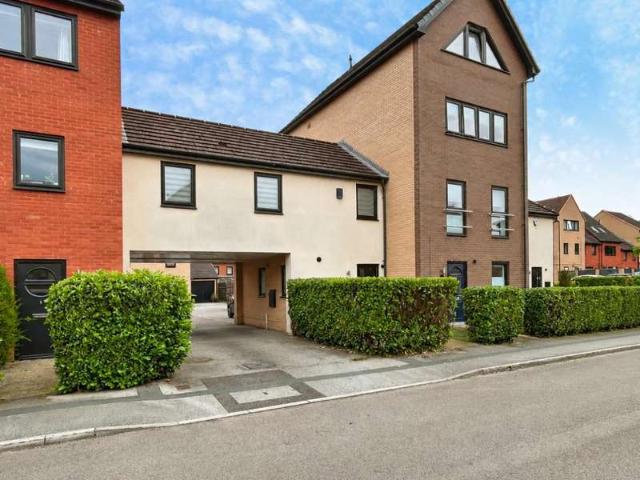 Flat for sale in Wath Upon Dearne, South Yorkshire