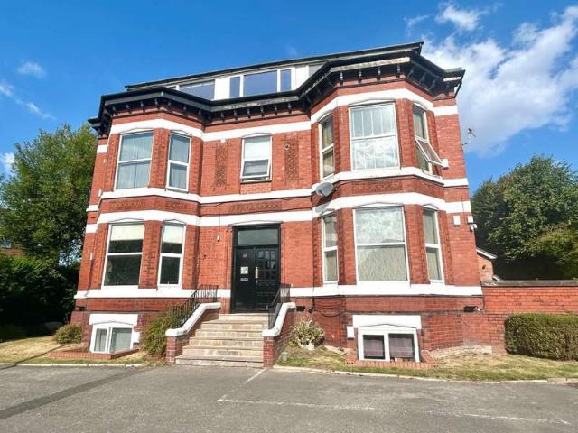 Flat for sale in Georgia, Greater Manchester