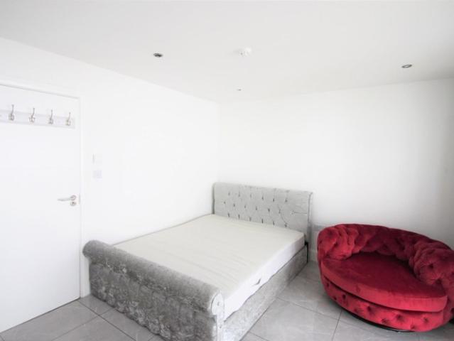 Apartment for rent in Kilburn, Greater London