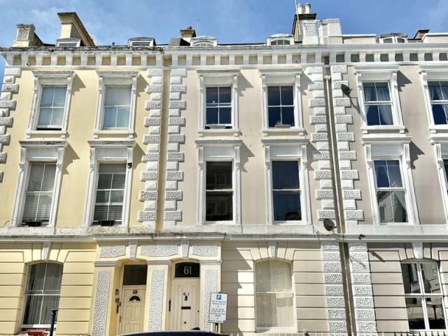 Flat for sale in West Hoe, Mount Wise