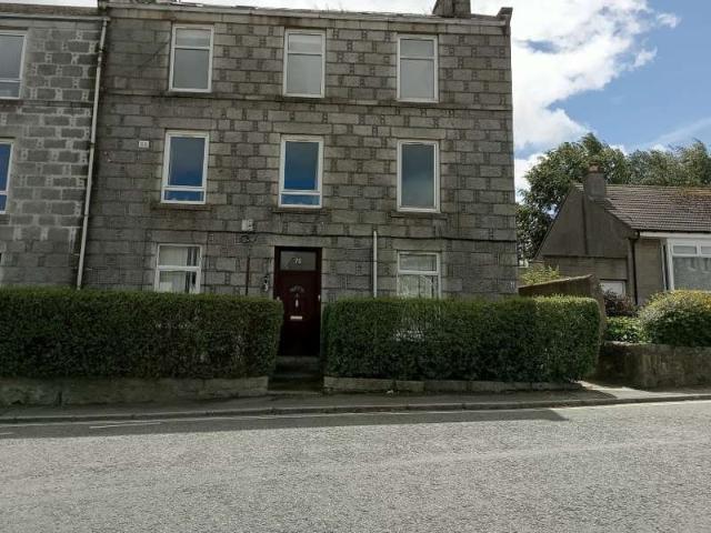 Flat for sale in Woodside, Ballindoch