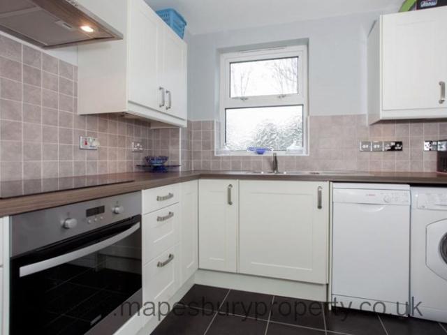 Apartment for rent in Mapesbury, Greater London